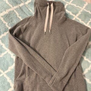 Lululemon Bundle - women’s size 4/6